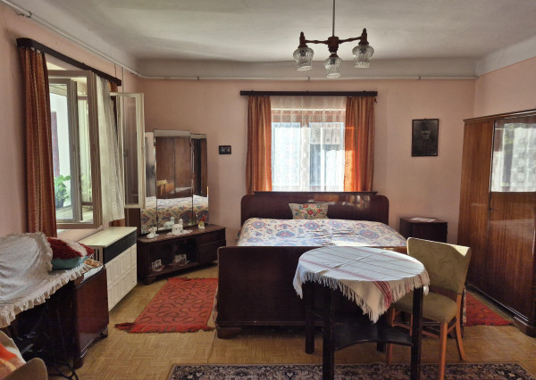 Vidiecky dom s výnimočnou záhradou v obci Méra