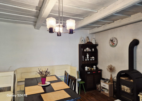 Gazdovský dom s výhľadom na hrad Füzér – 3400 m2 pozemok v objatí prírody