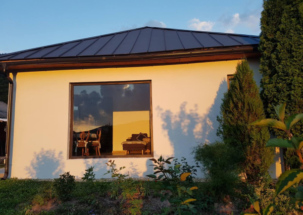 Dom pod lesom s panorámou, 2700 m2 pozemok