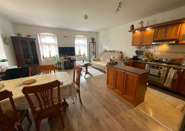 ZREKONŠTRUOVANÝ, GAZDOVSKÝ DOM S GÁNKOM v Méra, Maďarsko