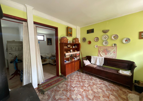 ZREKONŠTRUOVANÝ, GAZDOVSKÝ DOM S GÁNKOM v Méra, Maďarsko