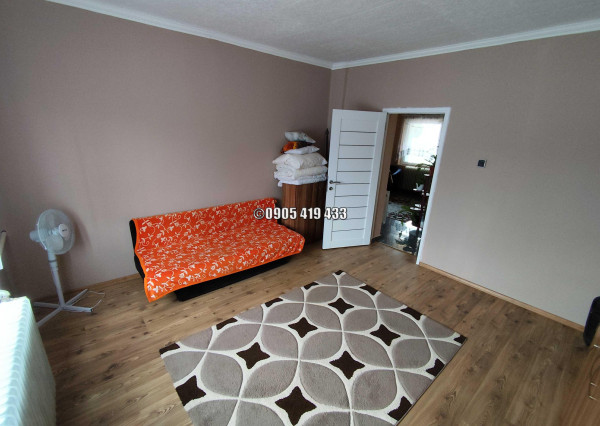 Výborný zrekonštruovaný dom s garážou v Encs