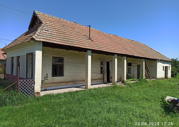 VIDIECKY dom v MÉRA– reality Maďarsko