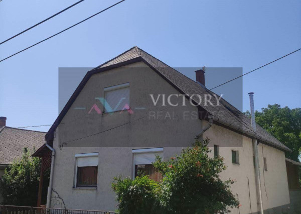 Pekný 5-izbový rodinný dom v Encs