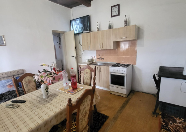 Menší domček v Tornyosnémeti, 1km za hranicou