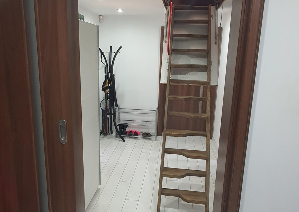 NADŠTANDARDNÝ RODINNÝ DOM PO KOMPLETNEJ REKONŠTRUKCII – GÖNC, len 30 min. od Košíc!