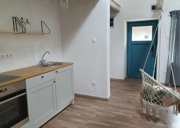 REZERVOVANÉ- ČAROVNÝ A UNIKÁTNY - NOVO ZREKONŠTRUOVANÝ DOM V HOLLÓHÁZA