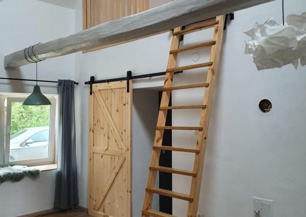 REZERVOVANÉ- ČAROVNÝ A UNIKÁTNY - NOVO ZREKONŠTRUOVANÝ DOM V HOLLÓHÁZA