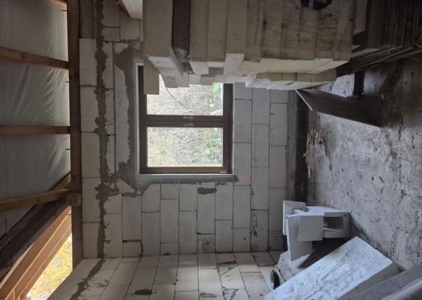 Dom, ktorý si môžete dotvoriť podľa seba, miesto s dušou v Kéked