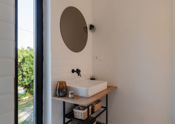 Dom pod lesom s panorámou, 2700 m2 pozemok