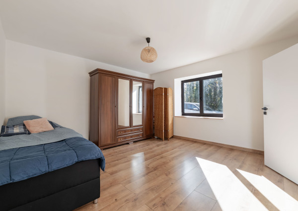 Dom pod lesom s panorámou, 2700 m2 pozemok