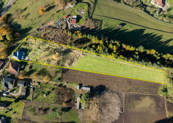 Dom pod lesom s panorámou, 2700 m2 pozemok