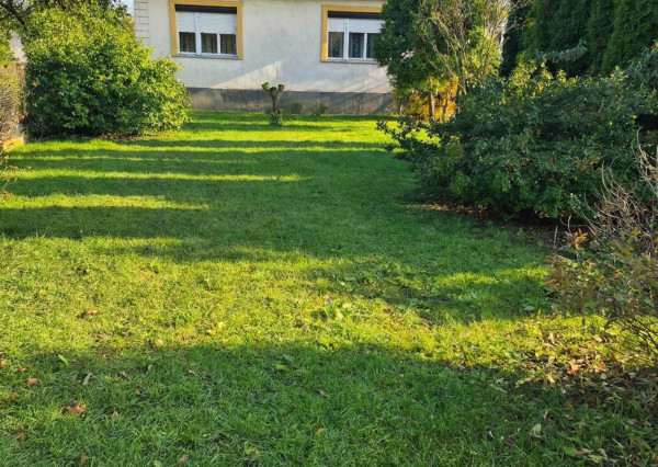 RD v Méra, na peknom pozemku s potenciálom