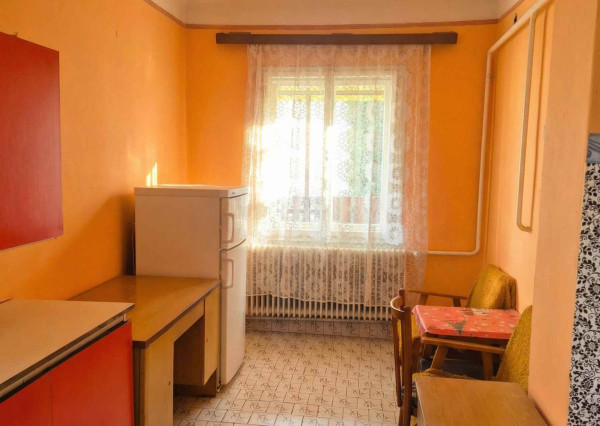 RD v Méra, na peknom pozemku s potenciálom