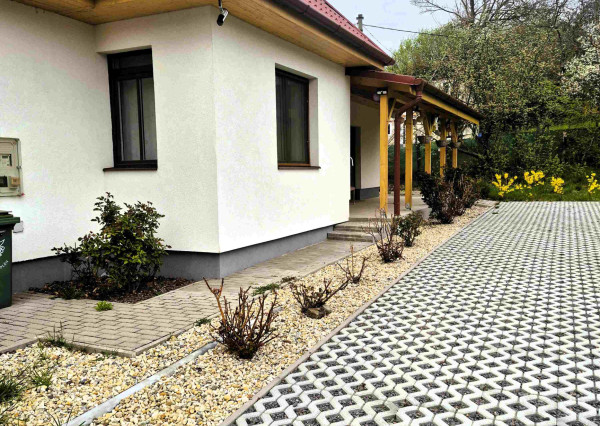 EXKLUZÍVNE - Štýlový dom v srdci prírody v Erdőhorváti (TOKAJ)