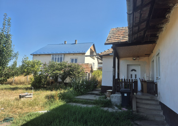 🌿 Malý dom, veľký pokoj. Vaša chalupa kúsok za hranicou.