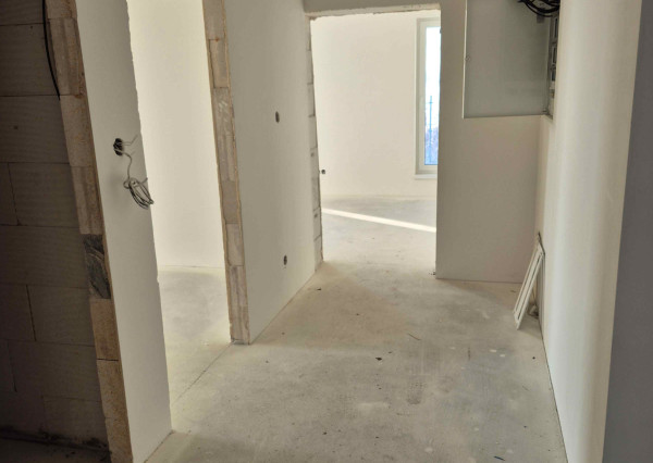 NOVOSTAVBA 4-IZBOVÉHO RD 1 km OD SR HRANICE TORNOSYOSNÉMETI (HU)