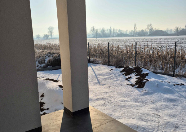 NOVOSTAVBA 4-IZBOVÉHO RD 1 km OD SR HRANICE TORNOSYOSNÉMETI (HU)