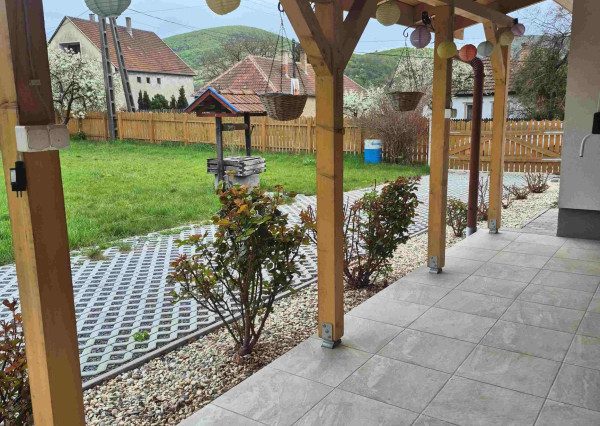 EXKLUZÍVNE - Štýlový dom v srdci prírody v Erdőhorváti (TOKAJ)