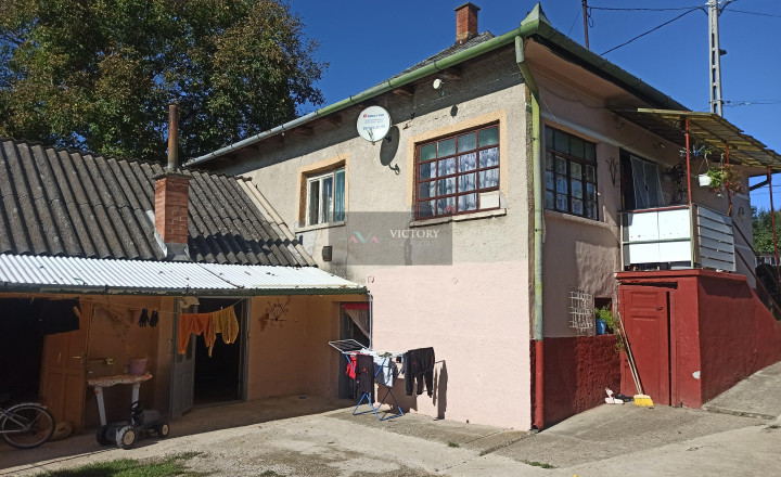 CHALUPA/DOM S VEĽKÝM POZEMKOM – SZALASZEND (IBA 40 MIN. OD KOŠÍC) - fotografia 3