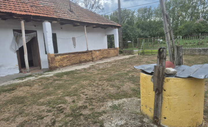 MALÝ KAMENNÝ DOM V HERNÁDCÉCE, MAĎARSKO – VEĽKÝ ROVNÝ POZEMOK 1 454 m² - fotografia 10