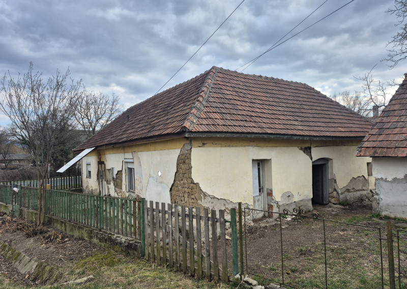 Pozemok s budovou – Hidasnémeti, 25 minút do Košíc