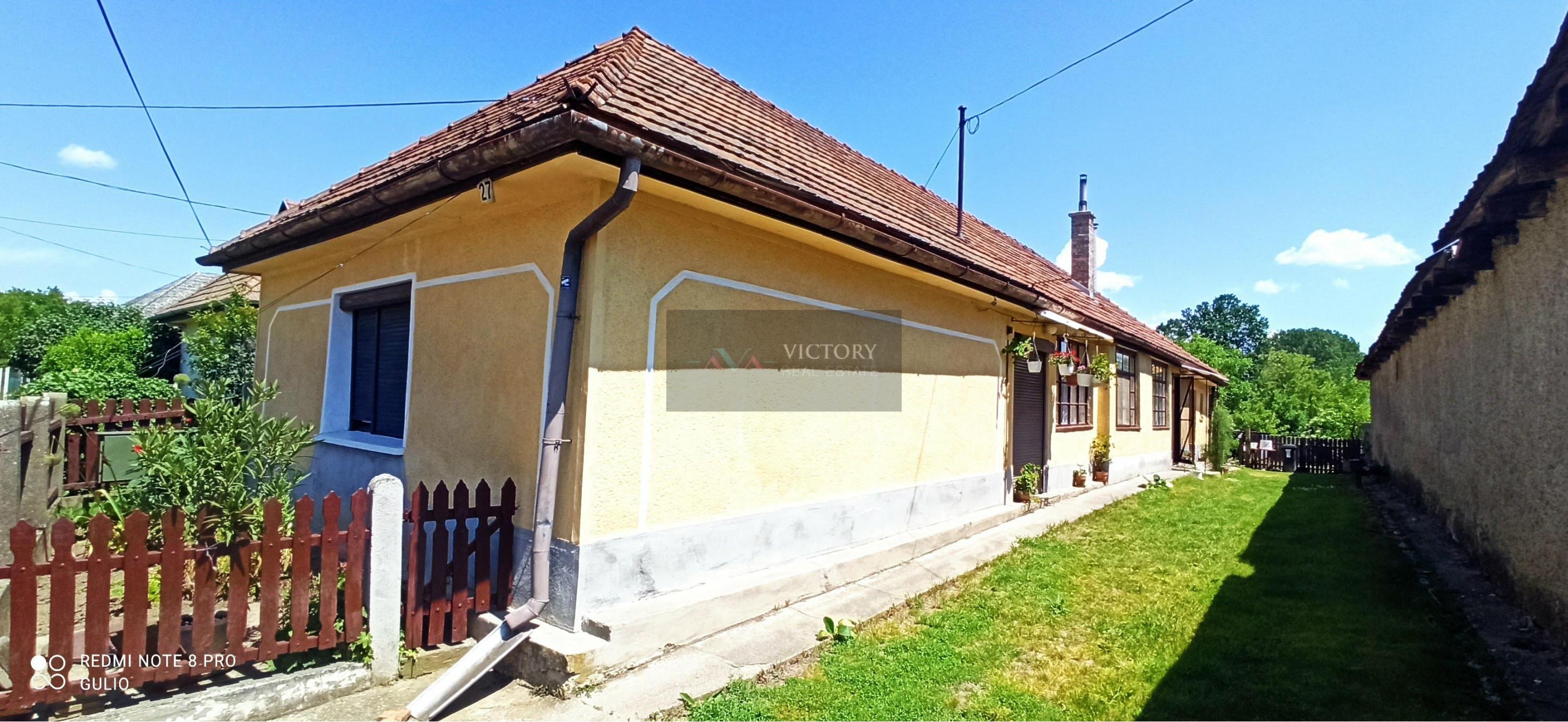 Gazdovský dom v obci Méra s ústredným kúrením