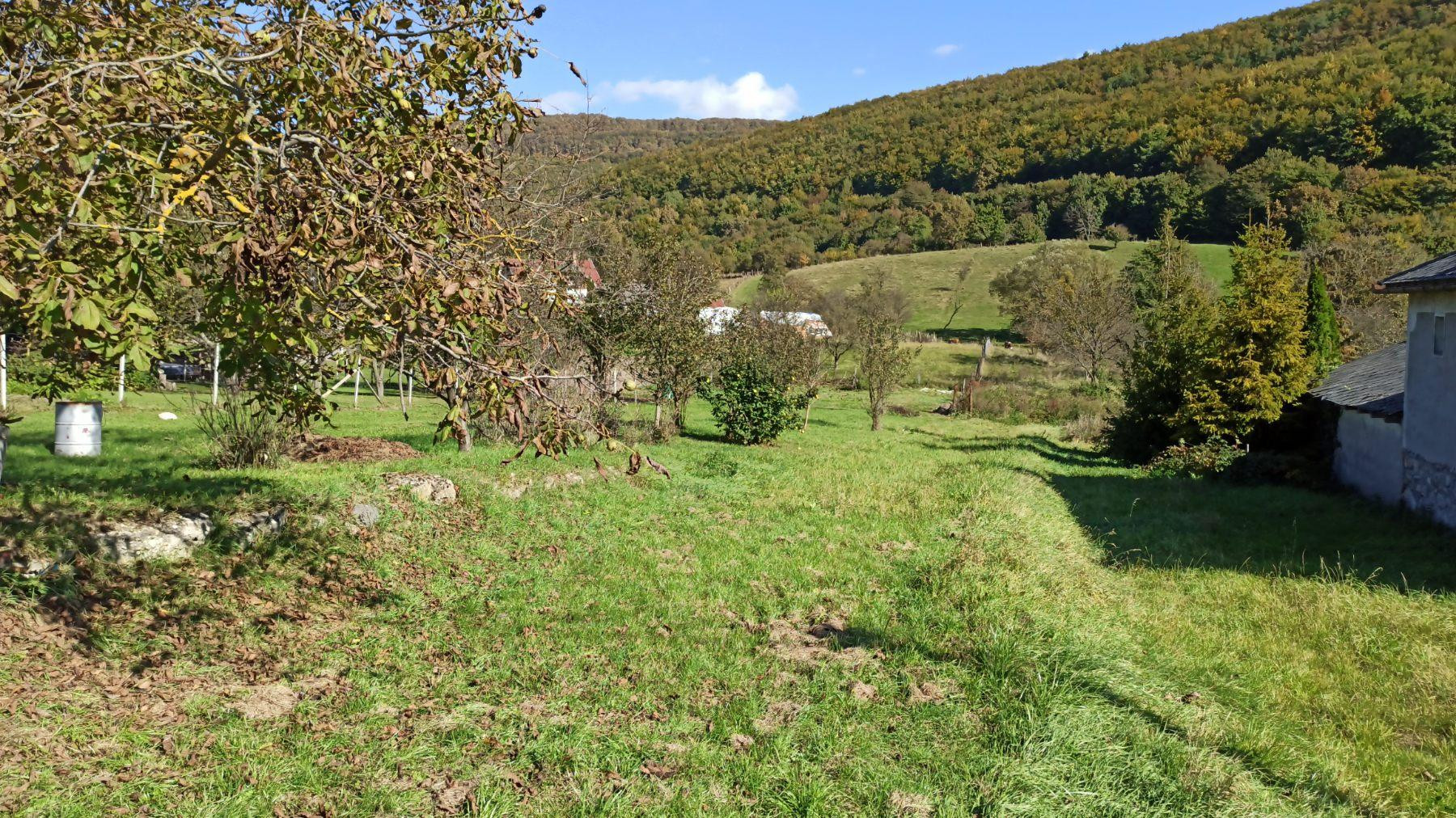 STAVEBNÝ POZEMOK V HOLLÓHÁZA, nové IS