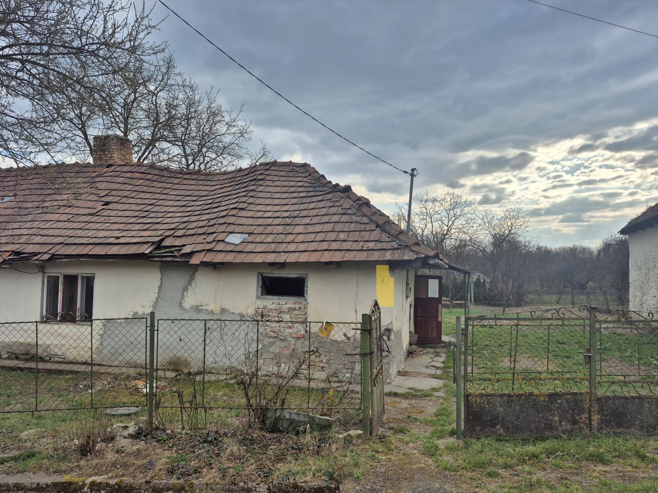 SP s budovou v Hidasnémeti, vhodný na tiny house, mobilný dom