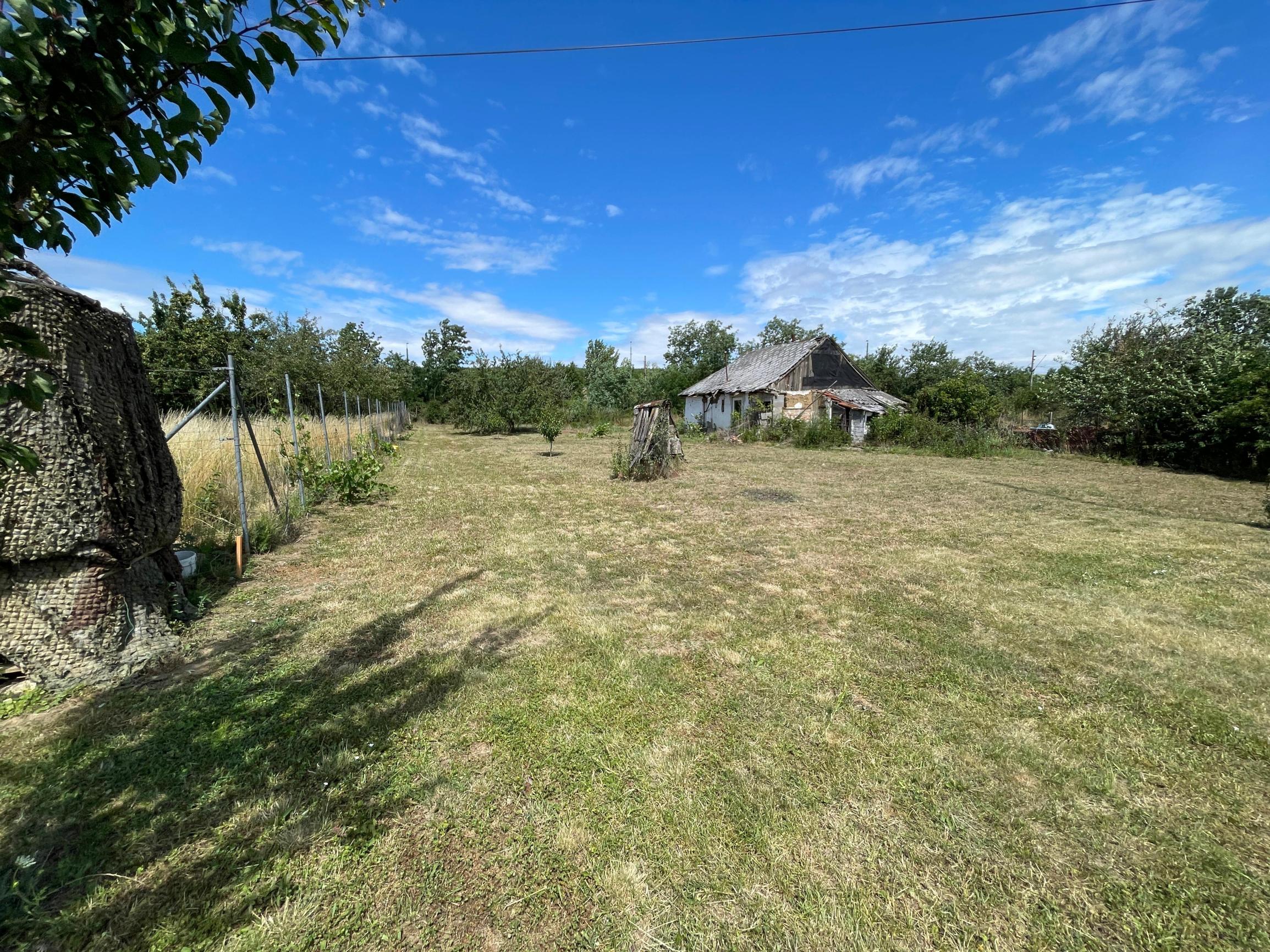 Stavebný pozemok len 2 km od SR hranice – Tornyosnémeti (HU)