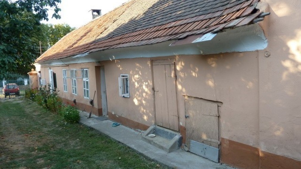 Gazdovský kamenný dom s obrovským pozemkom v Gönc - Maďarsko