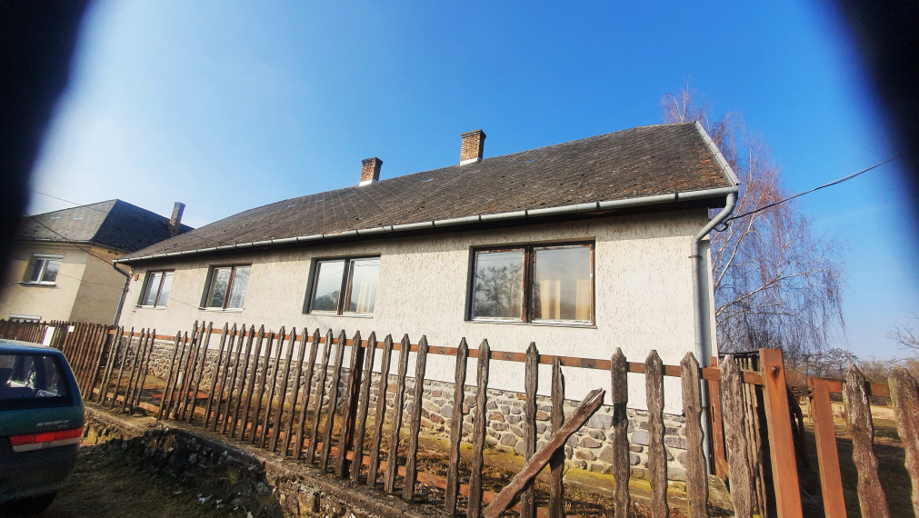 DVOJDOM na VEĽKOM POZEMKU 3 km z Kechneca, obec ABAÚJVÁR - reality Maďarsko