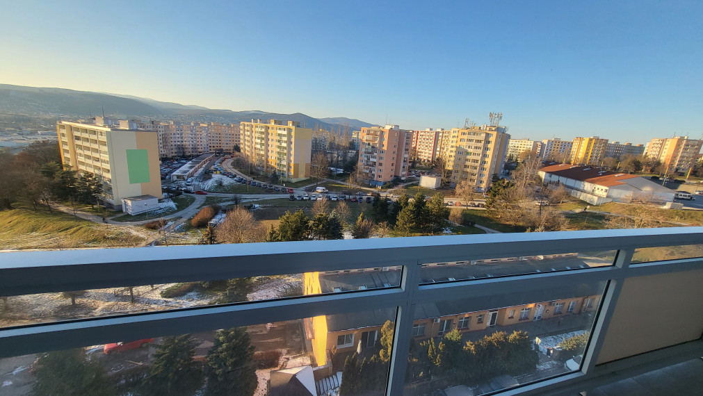 REZERVOVANÝ - 3-izbový byt  na začiatku sídl. Furča – Lidické námestie